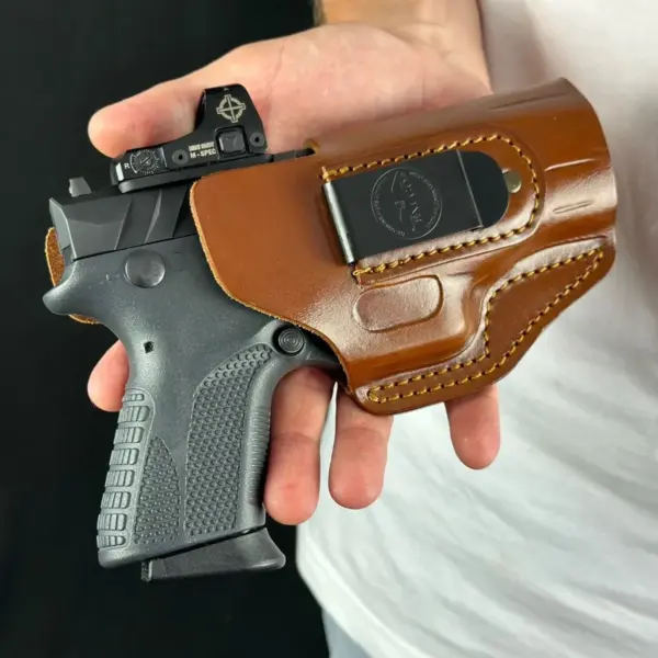 Skórzana kabura IWB Multifit do noszenia w ukryciu - Compact - obrazek 4